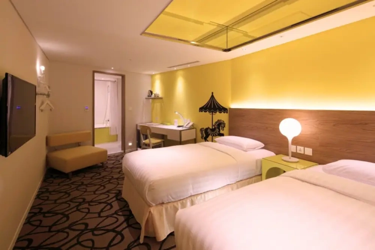 Superior Twin room