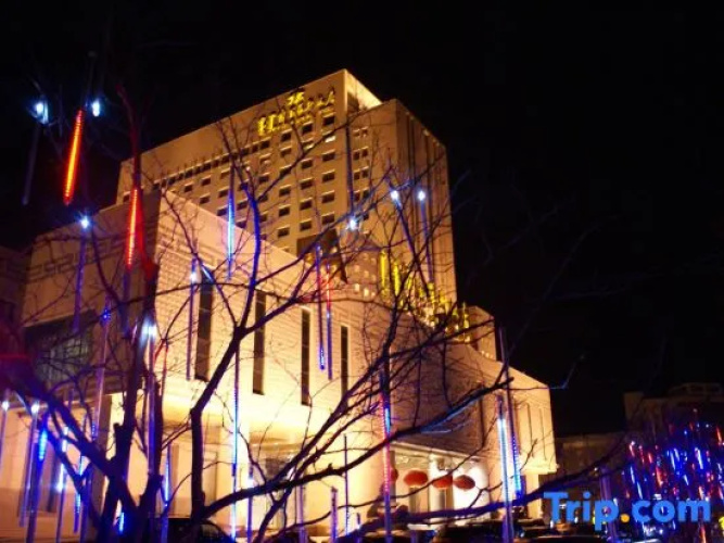 Guo Erluosi Hotel