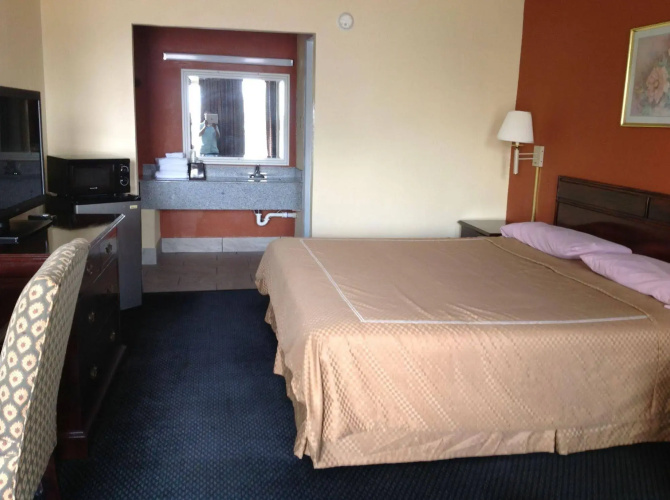 Executive Inn