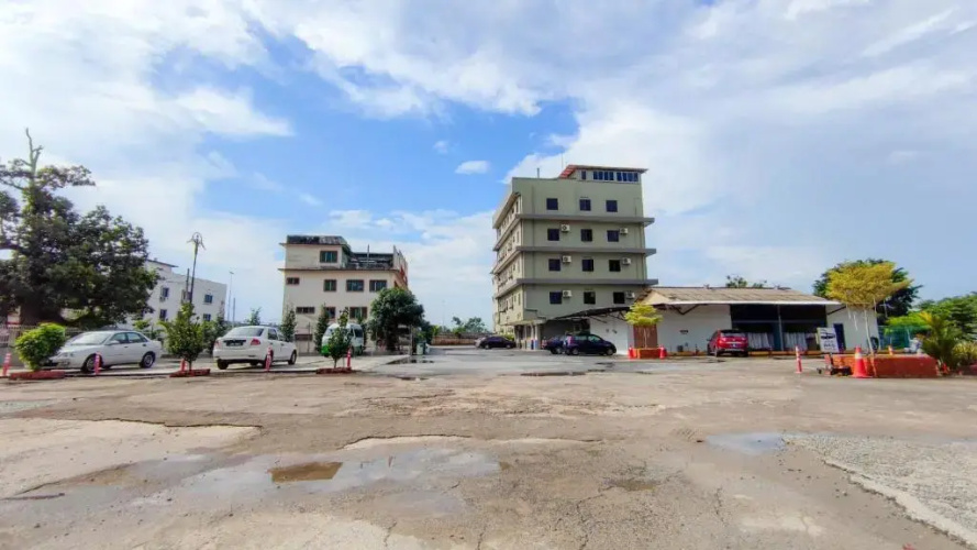 Lotus Inn Hotel