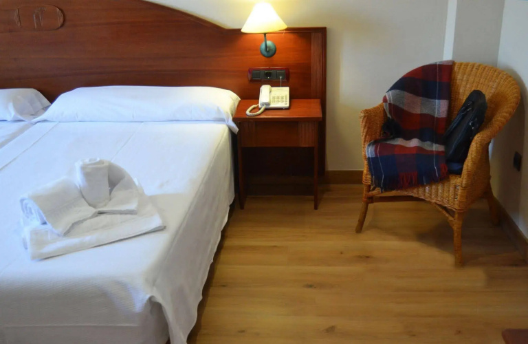Hotel Reyes Ziríes