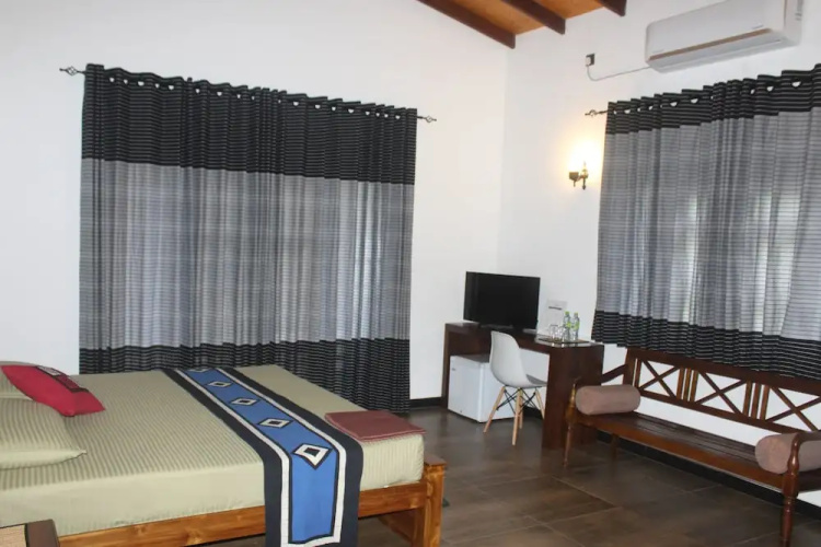 Yamu Lanka Inn