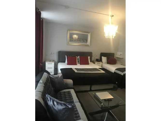 The White Hart Hotel