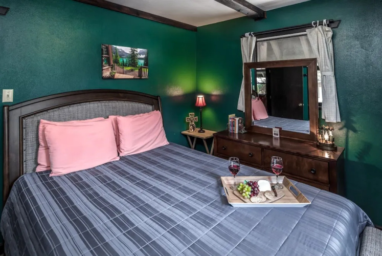 A Frame Acres - Three Bedroom Cabin