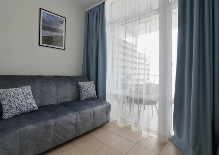 Apartment with sea view