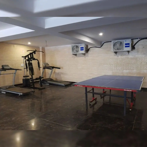 Abuzz Oxfordcaps Roopnagar - Campus Accommodation