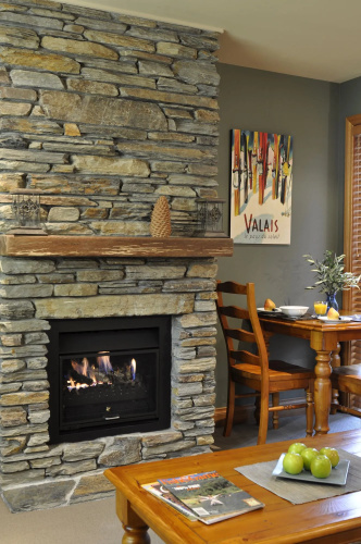 Lansdown Peaks Apartments