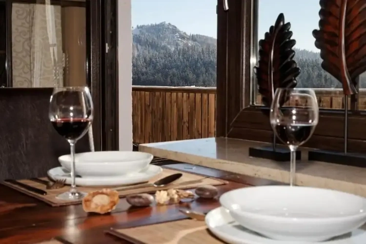 Family Suite with mountain view