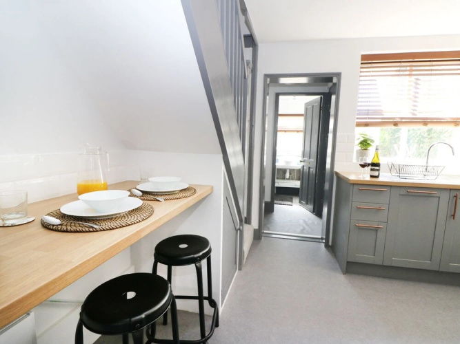 Lily Cottage