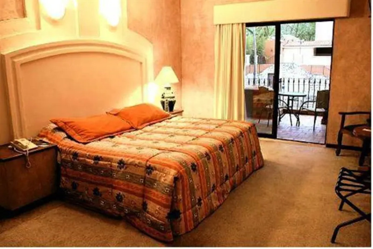 Hotel Hacienda Cola de Caballo