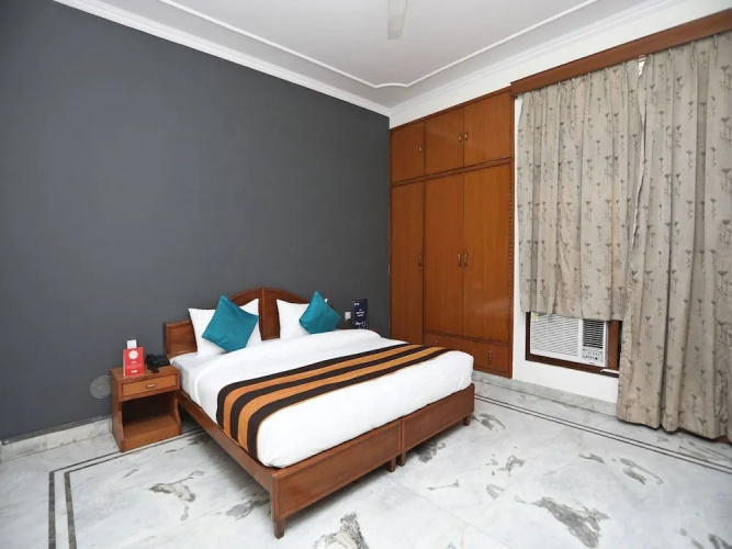 OYO 14408 Corple Stays