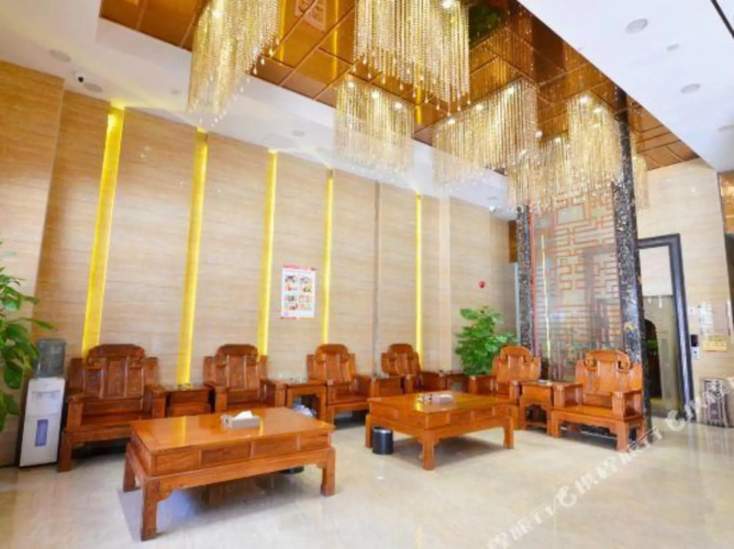 Long Yu Hotel(龙誉酒店（惠东黄埠店）)