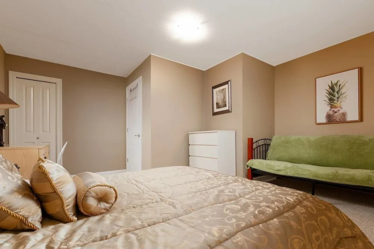 Cozy 3bdr in North Vancouver