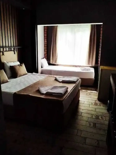 Comfort Triple Basement room