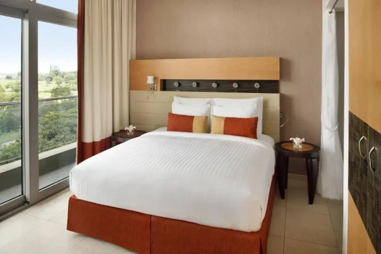 1 Bedroom Club Lounge Access Double Junior Suite