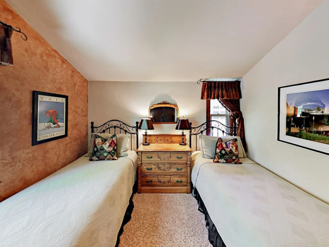 4562 Streamside Circle E Duplex Unit A 3 Bedrooms 3 Bathrooms Duplex