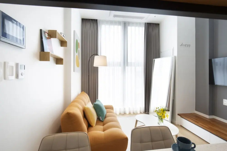 Busan Gwangalli Studio 202