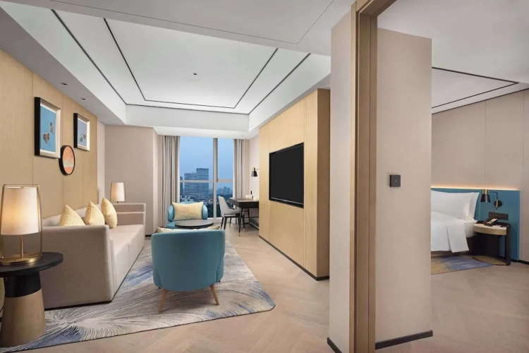 Deluxe Double Suite