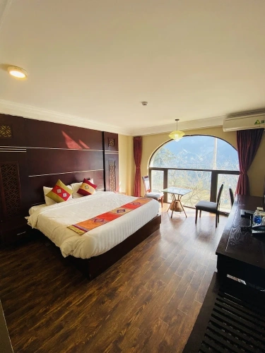 Superior Double room with balcony