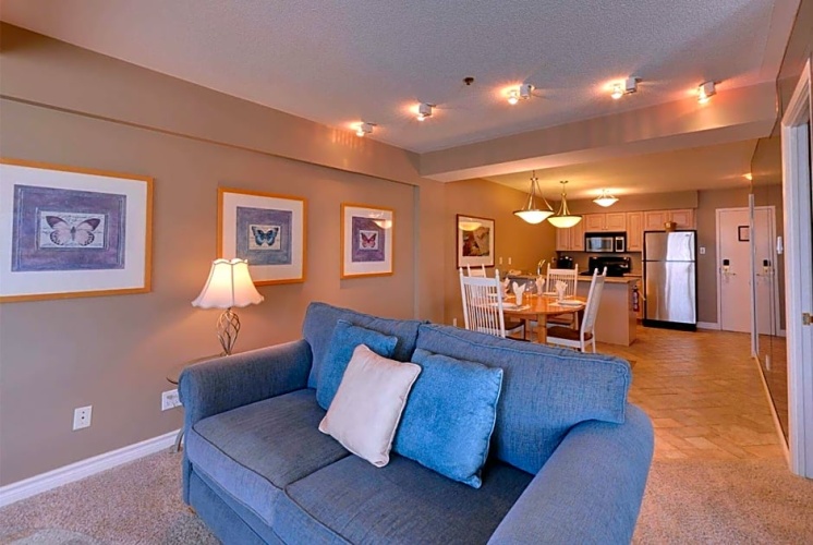 2 Bedrooms Sextuple Suite
