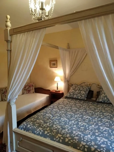 Classic Triple room