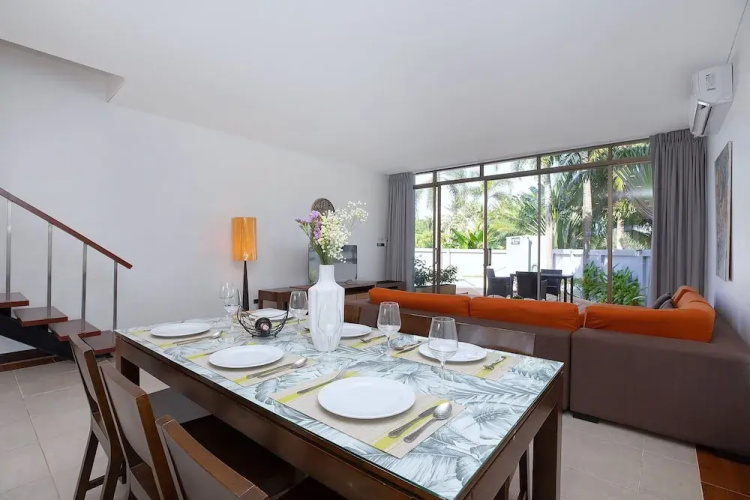 Private 3BR Pool Access Villa Argent 10