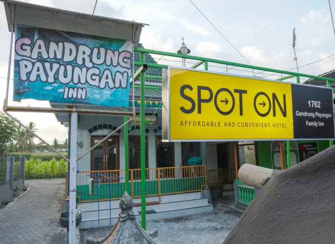 Gandrung Payungan Inn