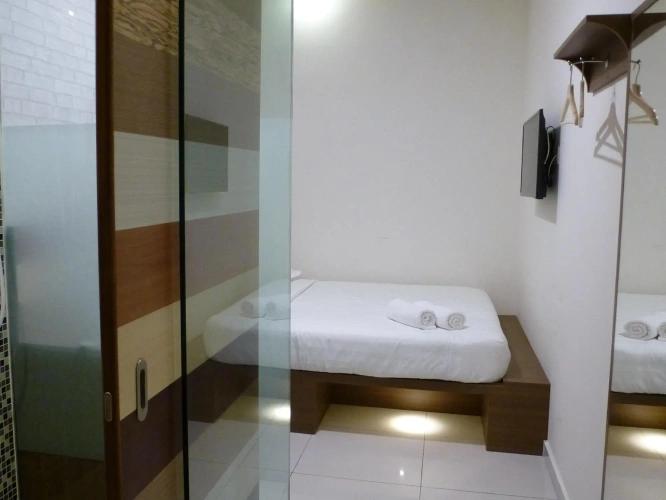 Premier Single room