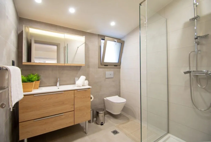 Manthos Beachfront Luxury Suite
