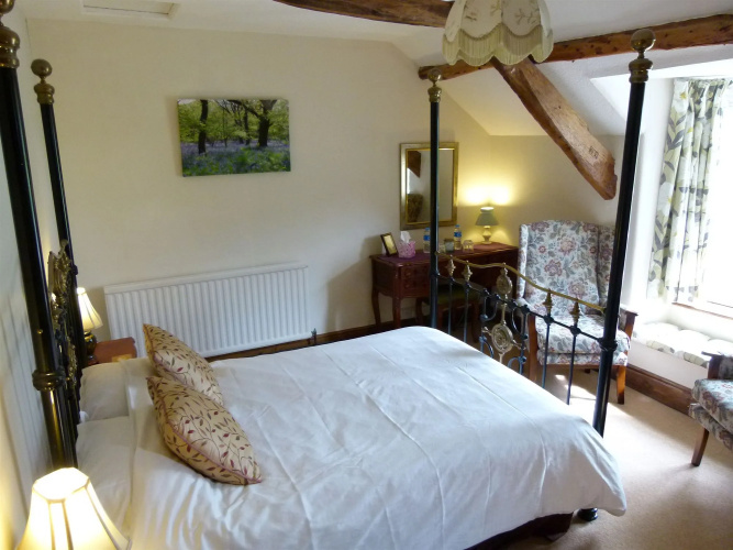 Collaven Manor Hotel