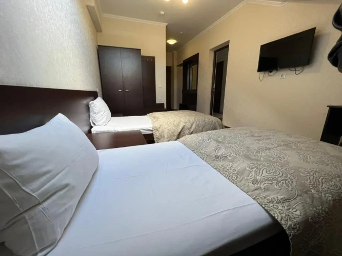 Economy Quadruple room