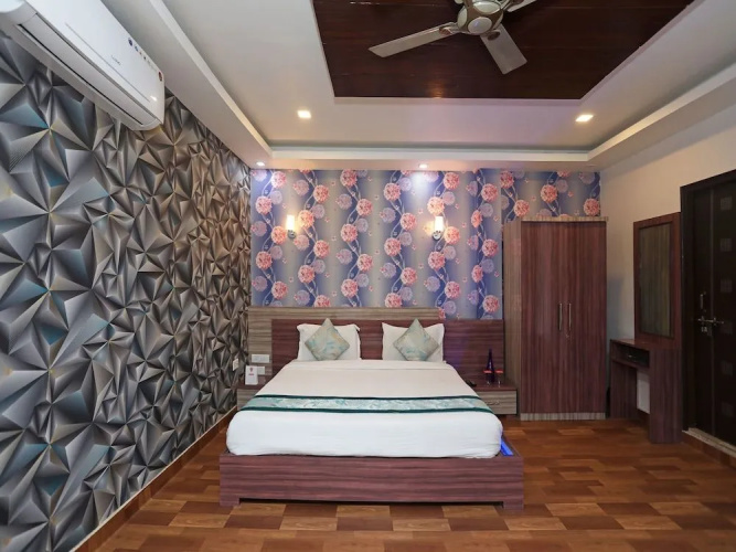 OYO 7218 Shivansh Residency