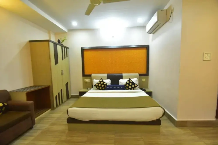 Standard Double Club room