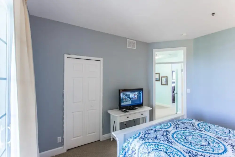425 Little Harbor