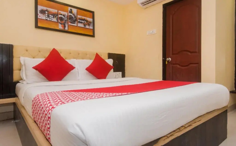 Kishish Kunj Hotel