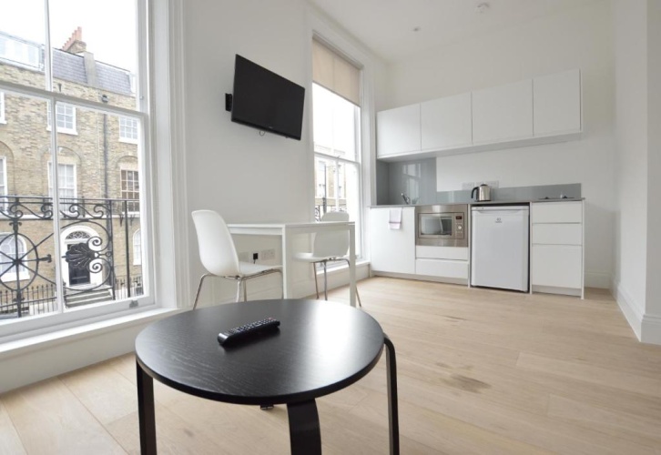 1 Bedroom Apartment