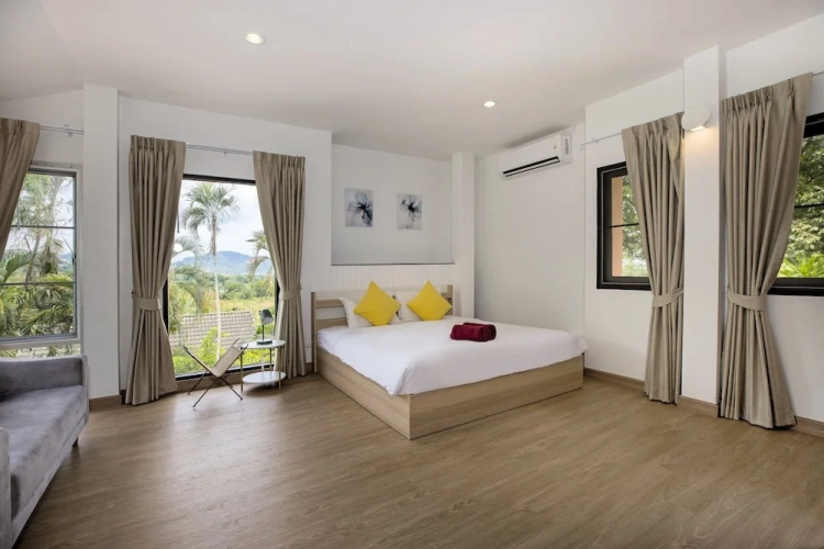 Guest rooms