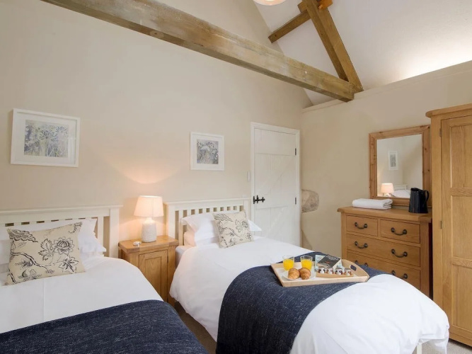 Tithe Barn Cottages