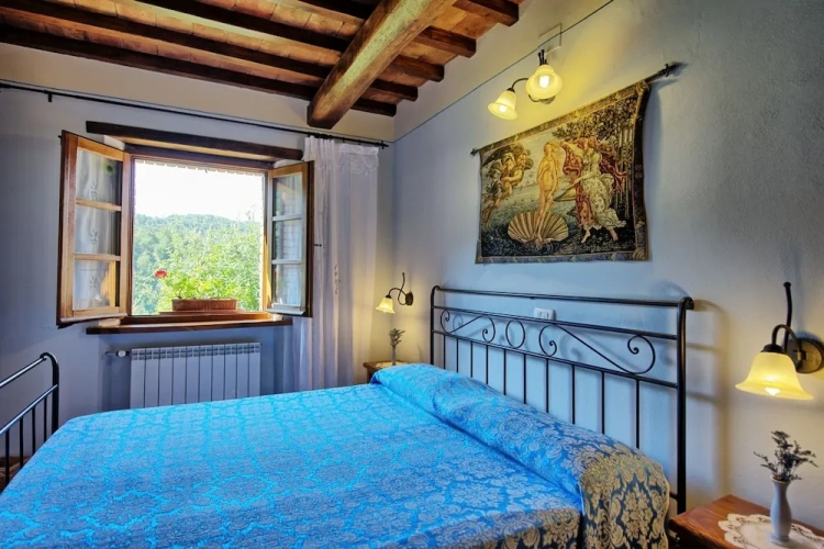 3 Bedrooms Cottage