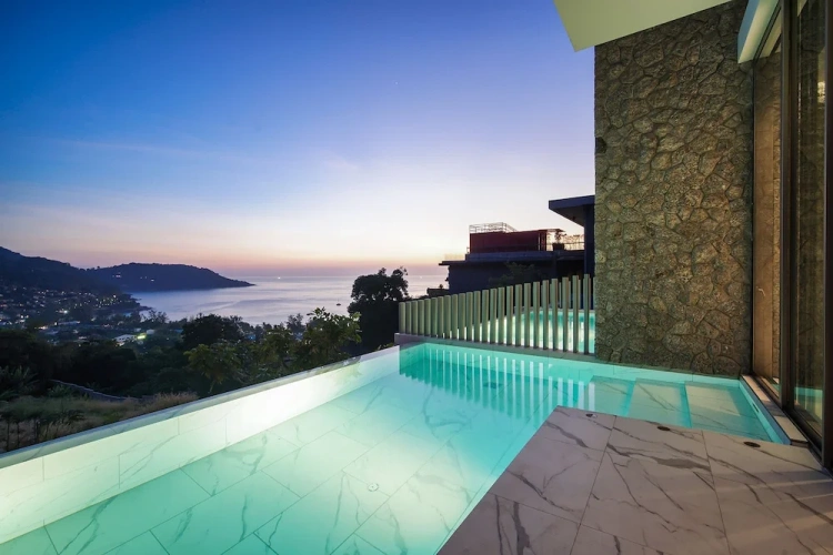 3 Bedrooms Villa