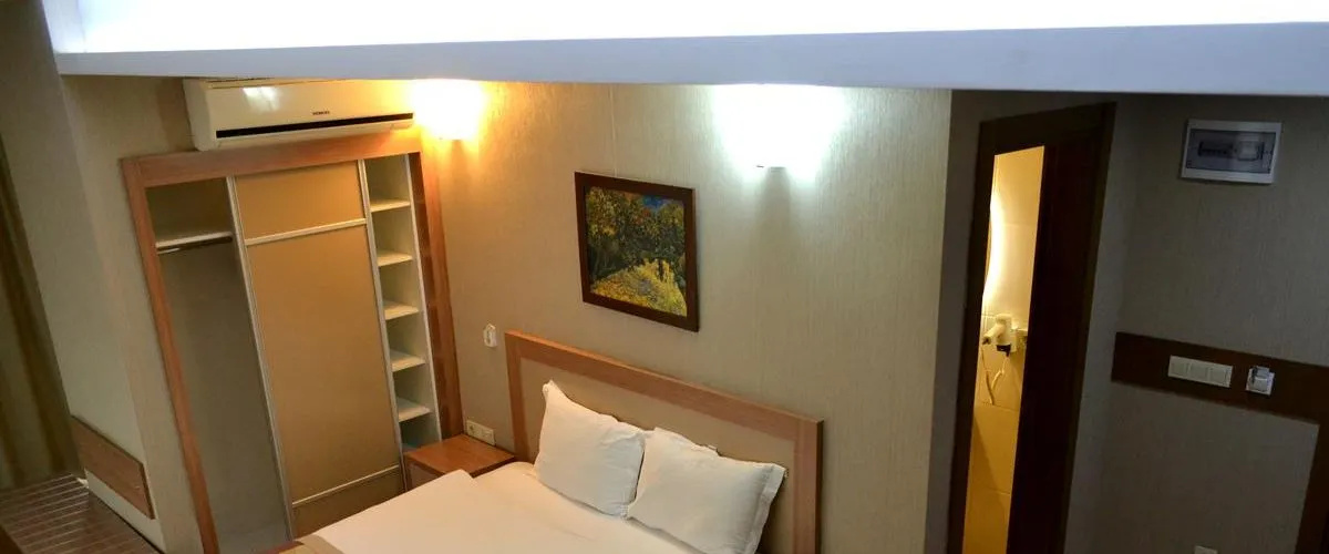 Engin Otel Izmir