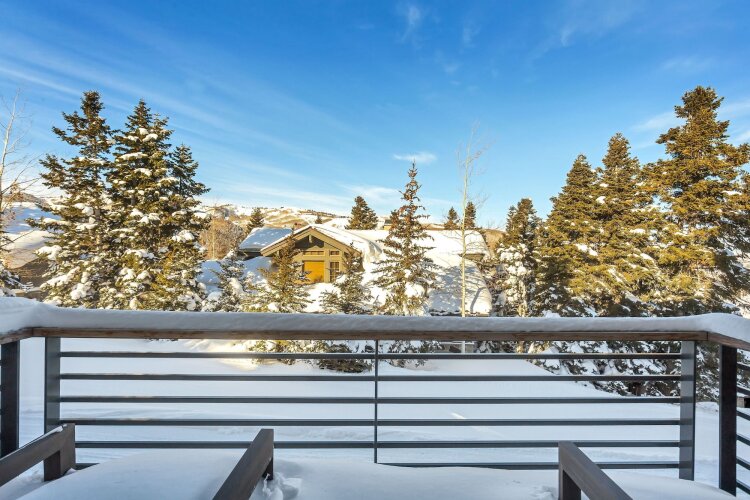 Stein Eriksen ResidencesOver view