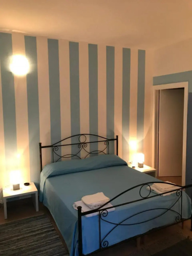 B&B CasAmica