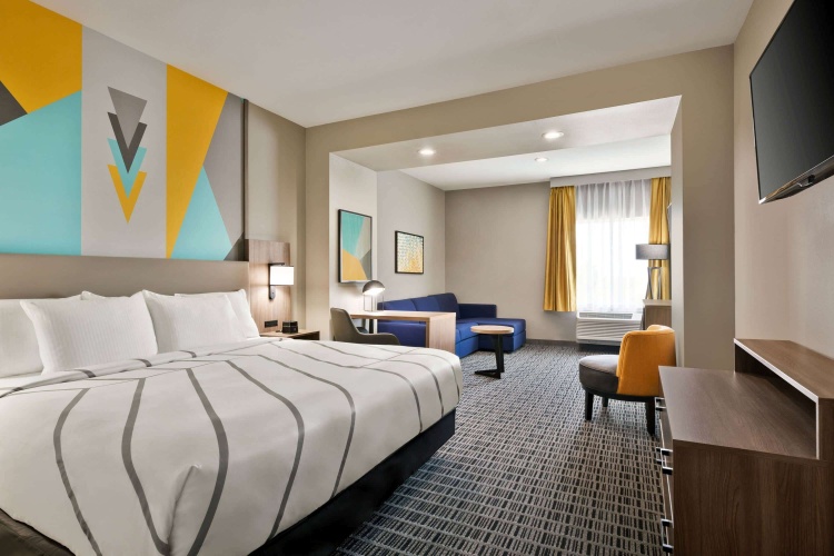 Guest rooms