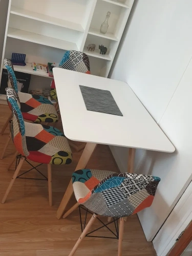 4 Bedrooms Apartment