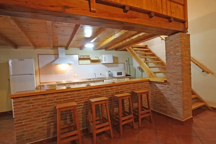 2 Bedrooms Cottage