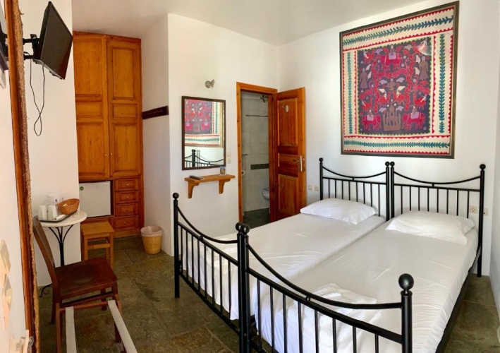Economy Twin room