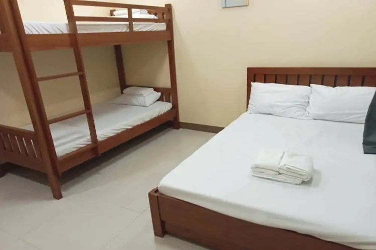 Standard Quadruple room