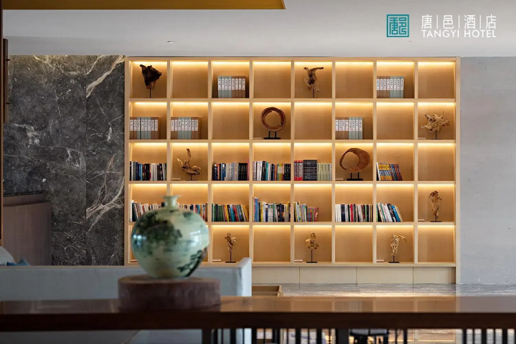 Zhuhai Tangyi Hotel