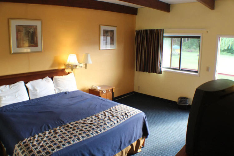 Americas Best Value Inn Geneva